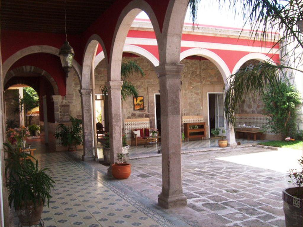 Casa Limonchelo Hotel B&B Морелия Екстериор снимка