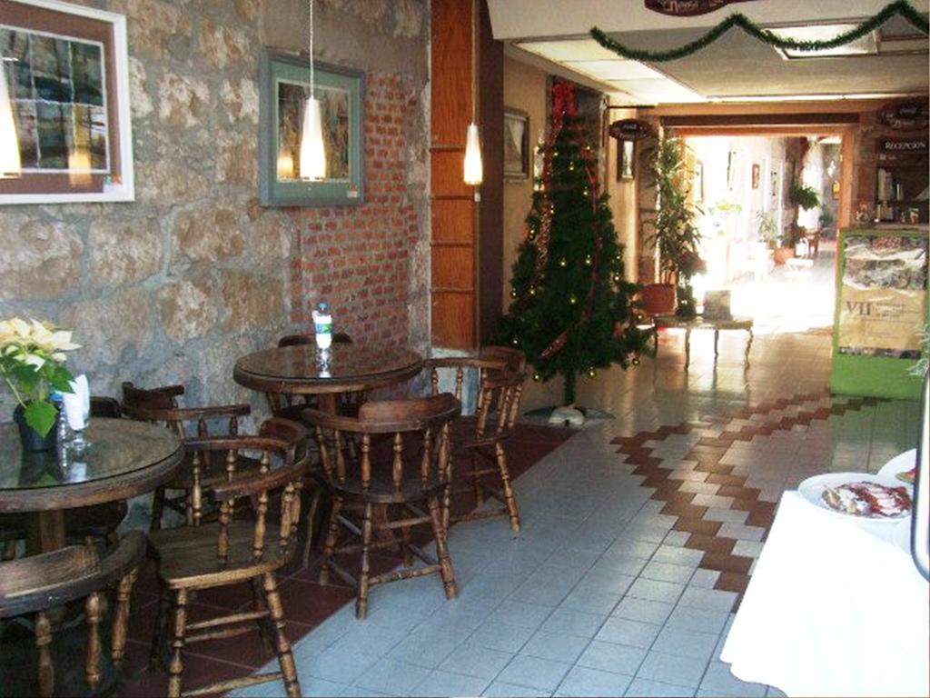 Casa Limonchelo Hotel B&B Морелия Екстериор снимка