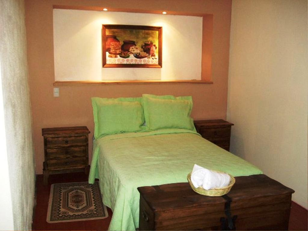 Casa Limonchelo Hotel B&B Морелия Стая снимка