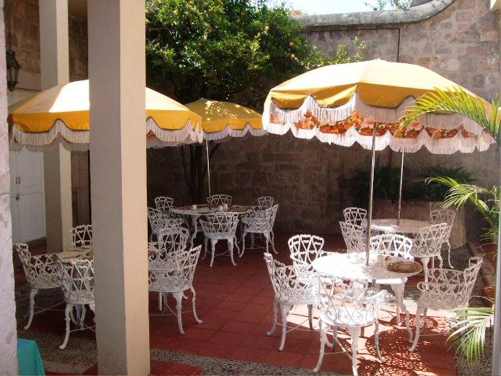 Casa Limonchelo Hotel B&B Морелия Екстериор снимка