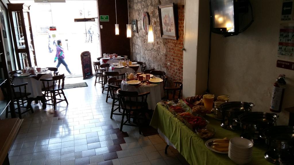 Casa Limonchelo Hotel B&B Морелия Екстериор снимка
